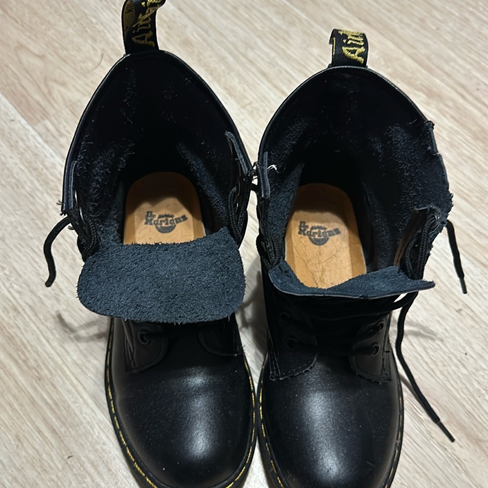 Dr martens size 8